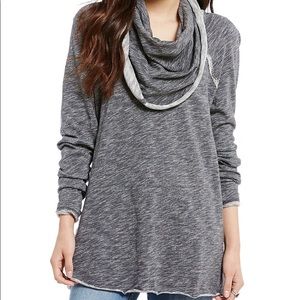 Free People cotton cowel neck pullover. XS/S